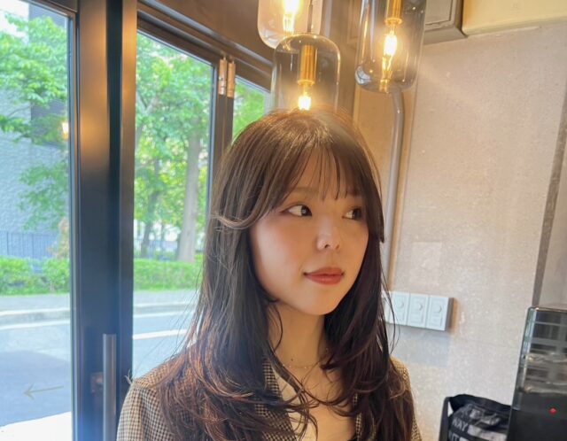 透明感カラーと似合わせカット・スタイリストriwa